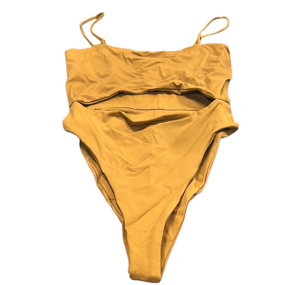 Dos Gardenias Brown Cut Out One Piece swimsuit